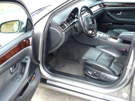 Audi A8, 2005 - pohled č. 11