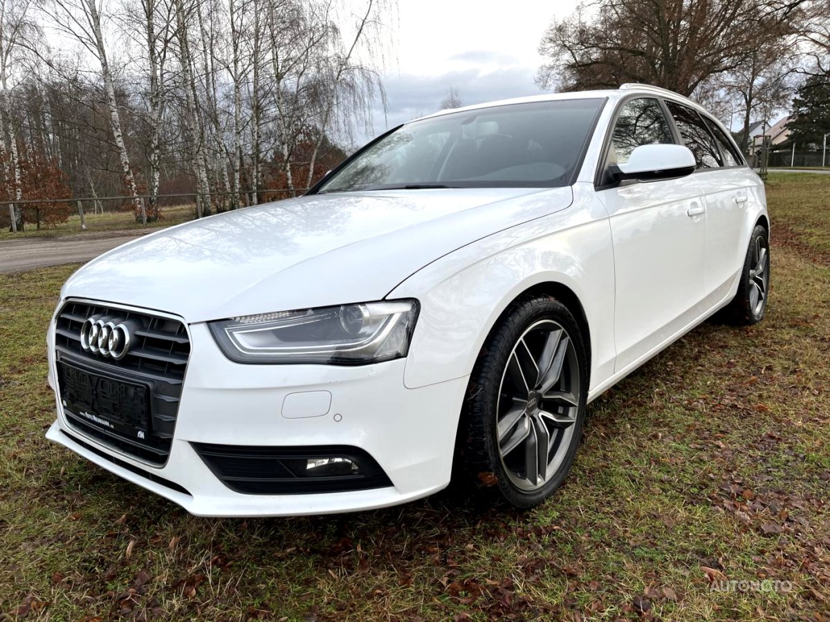 Audi A4, 2012 - celkový pohled