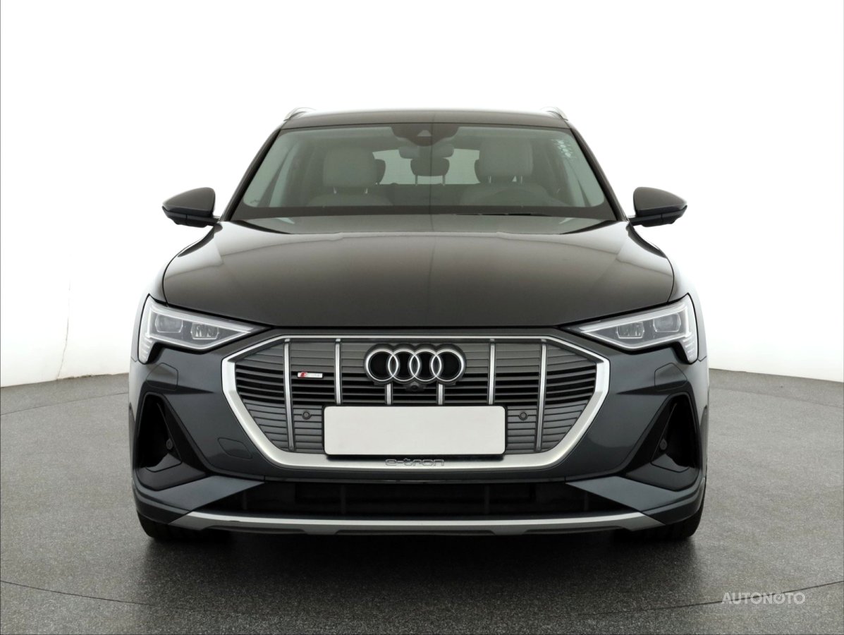 Audi Ostatní, 2021 - pohled č. 2