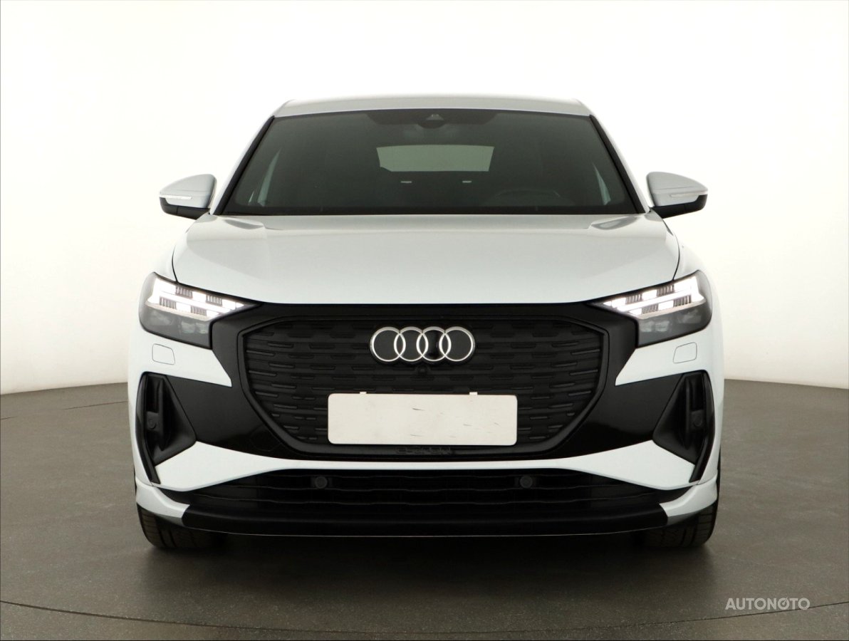 Audi Ostatní, 2022 - pohled č. 2