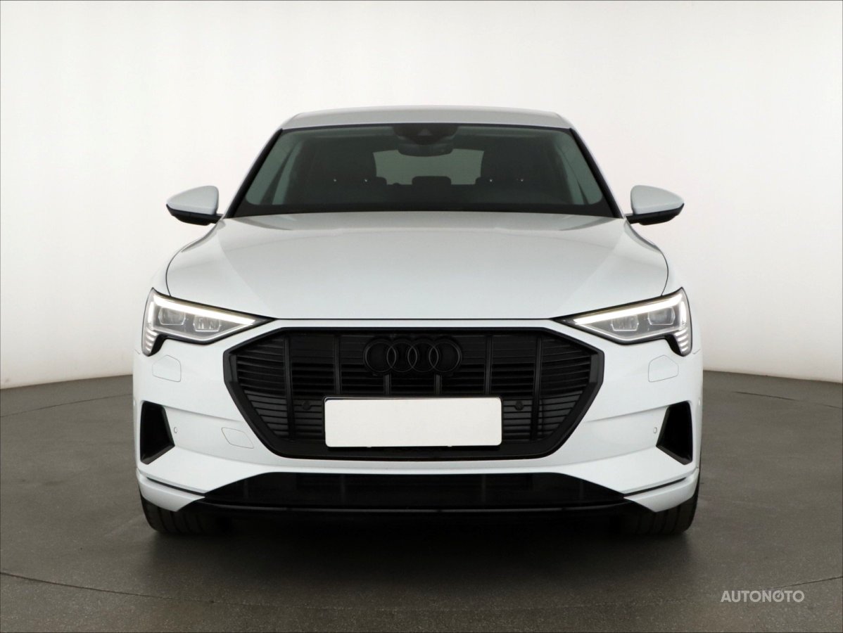 Audi Ostatní, 2023 - pohled č. 2