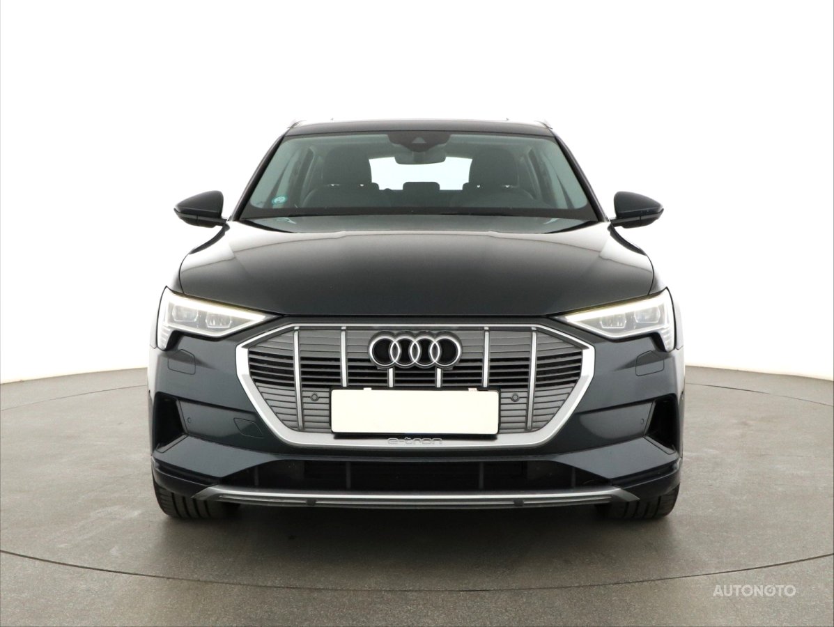 Audi Ostatní, 2020 - pohled č. 2