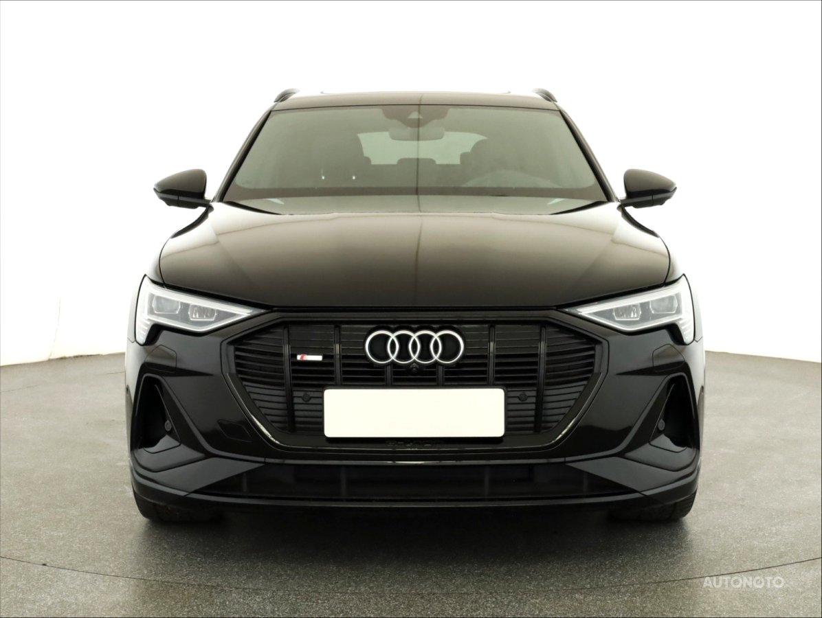 Audi Ostatní, 2020 - pohled č. 2