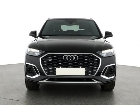 Audi Ostatní, 2022 - pohled č. 2