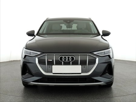 Audi Ostatní, 2021 - pohled č. 2