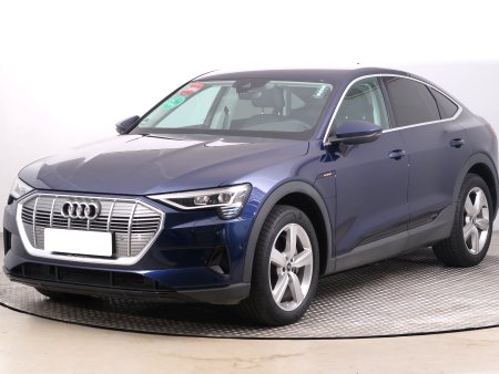 Audi Ostatní, 2021 - pohled č. 3