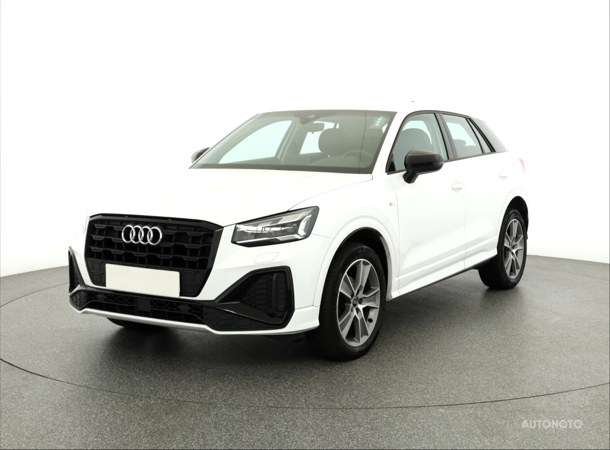 Audi Q2, 2021 - pohled č. 3