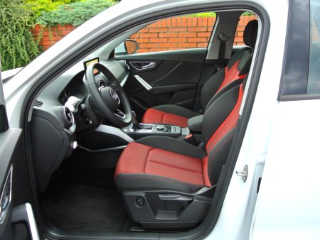 Audi Q2, 2017 - pohled č. 11