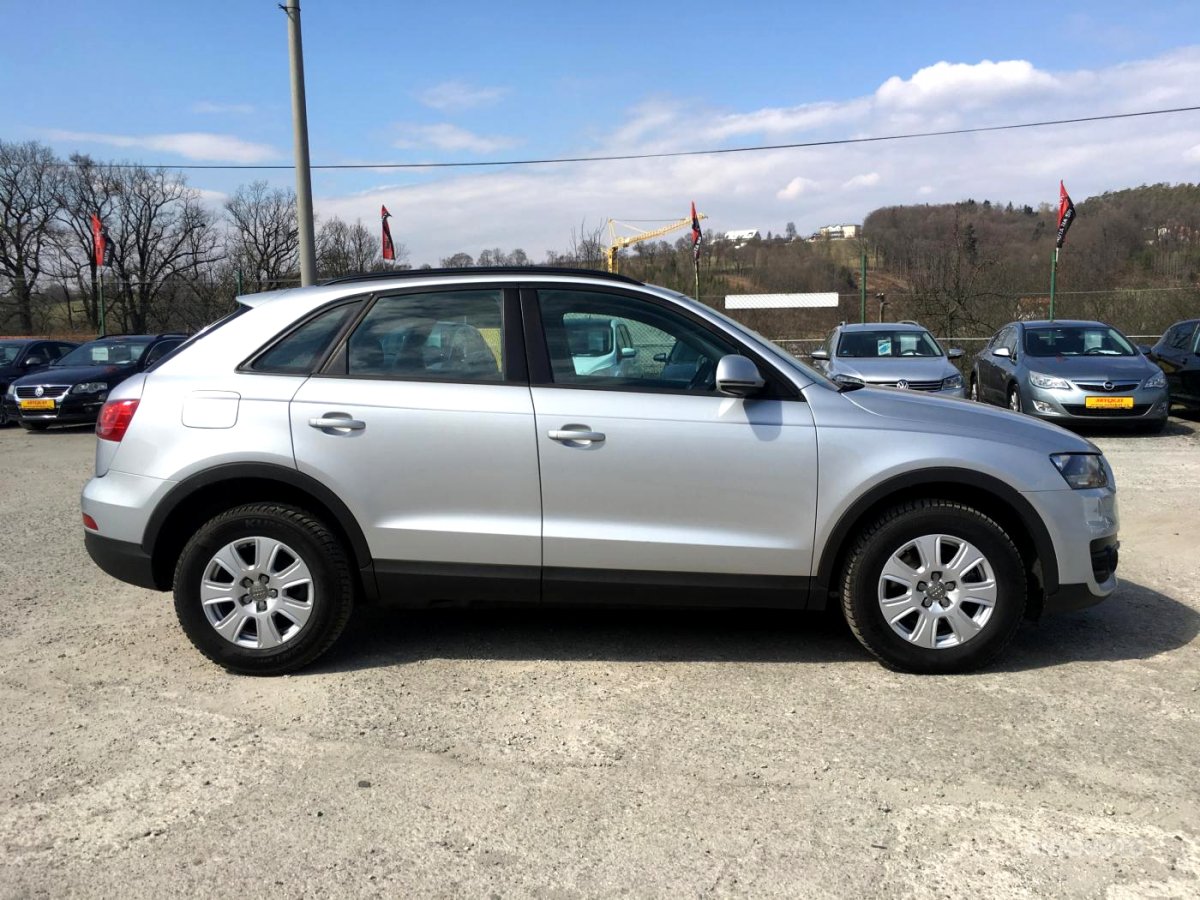 Audi Q3, 2012 - pohled č. 2