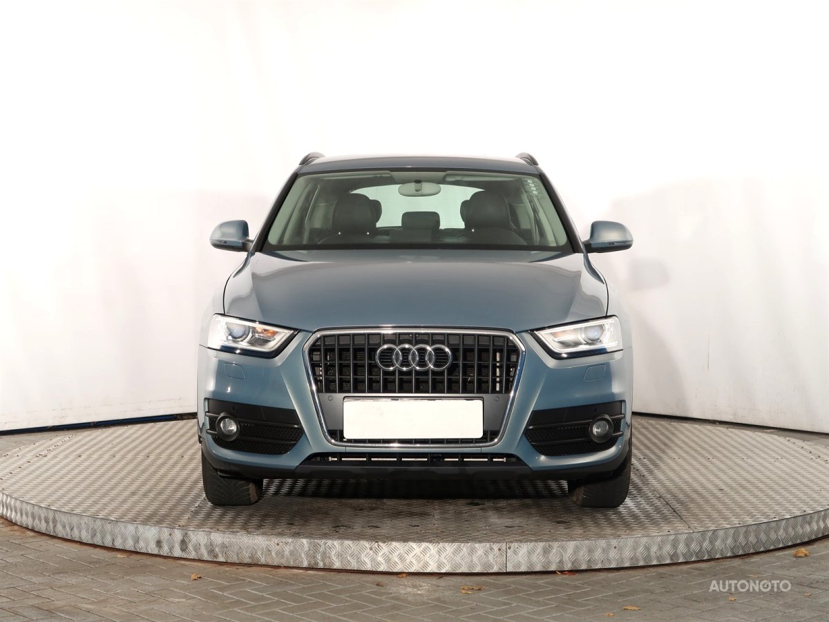 Audi Q3, 2012 - pohled č. 2