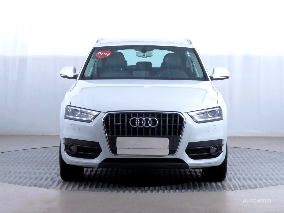 Audi Q3, 2012 - pohled č. 2