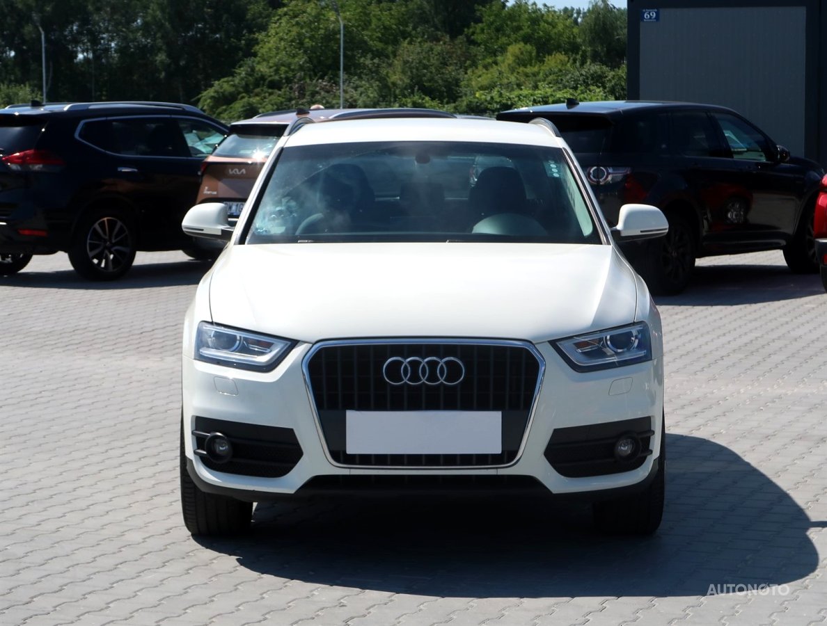 Audi Q3, 2014 - pohled č. 2