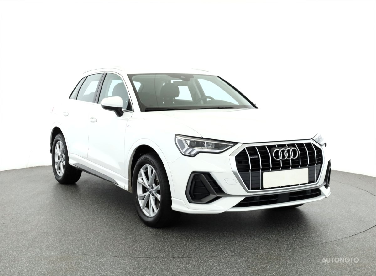 Audi Q3, 2020 - celkový pohled