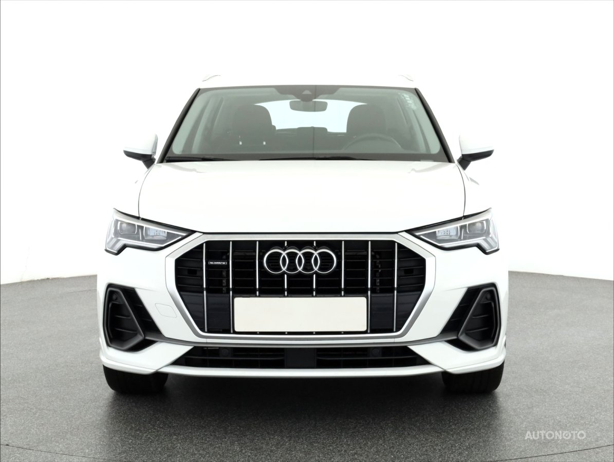 Audi Q3, 2020 - pohled č. 2