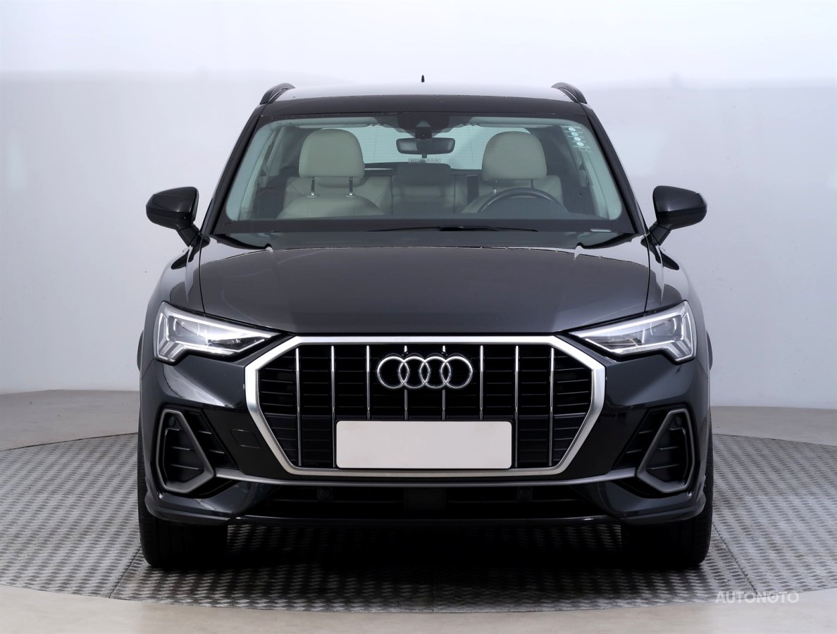 Audi Q3, 2020 - pohled č. 2