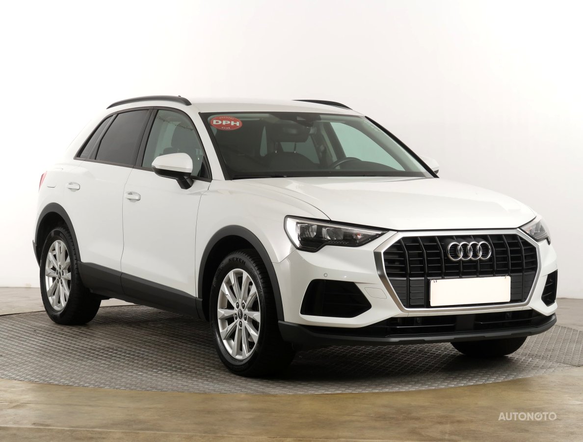 Audi Q3, 2022 - celkový pohled