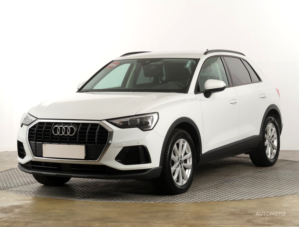 Audi Q3, 2022 - pohled č. 3