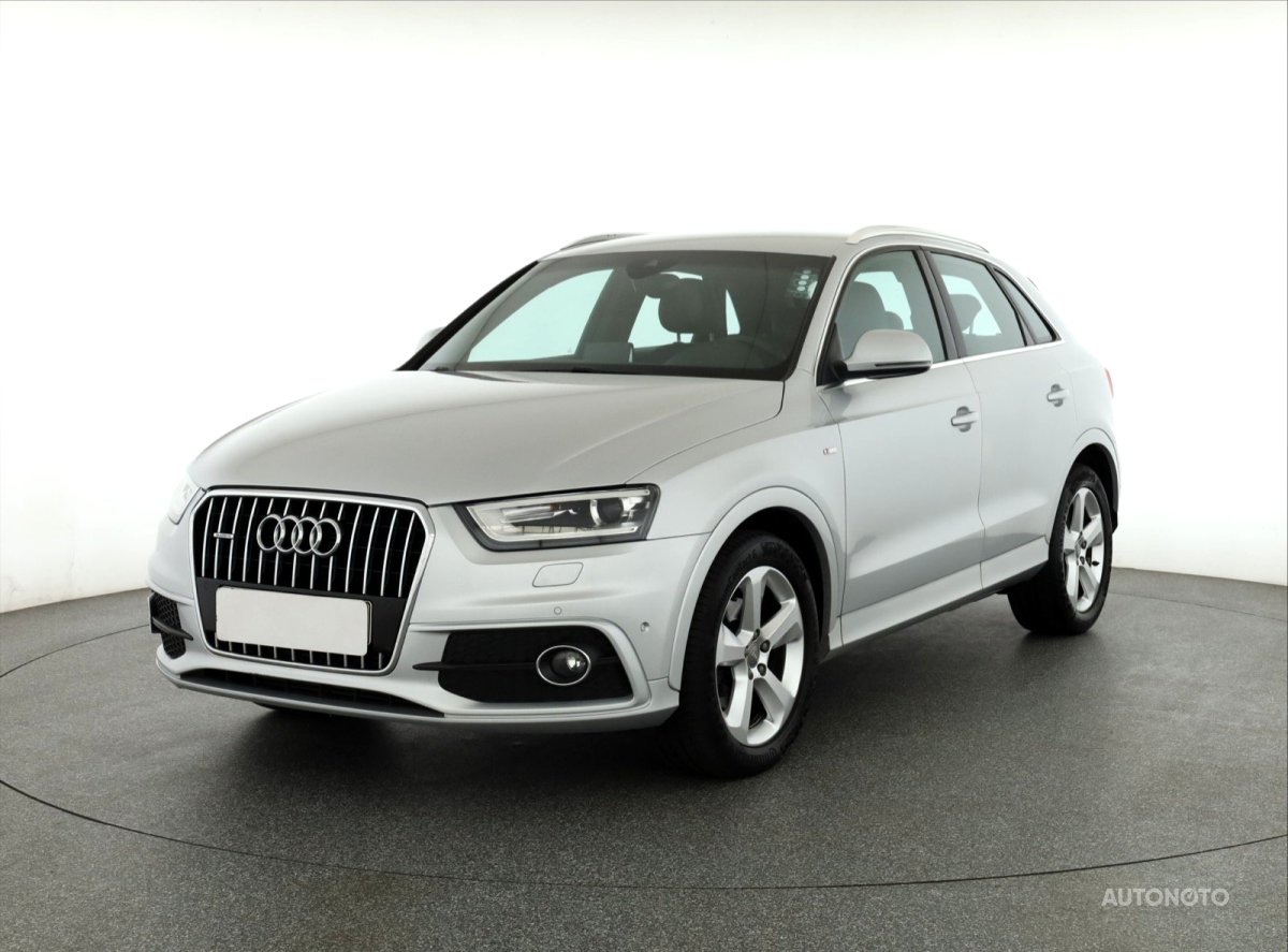Audi Q3, 2012 - pohled č. 3