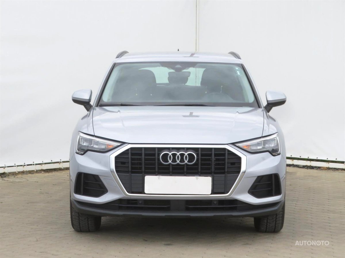 Audi Q3, 2022 - pohled č. 2