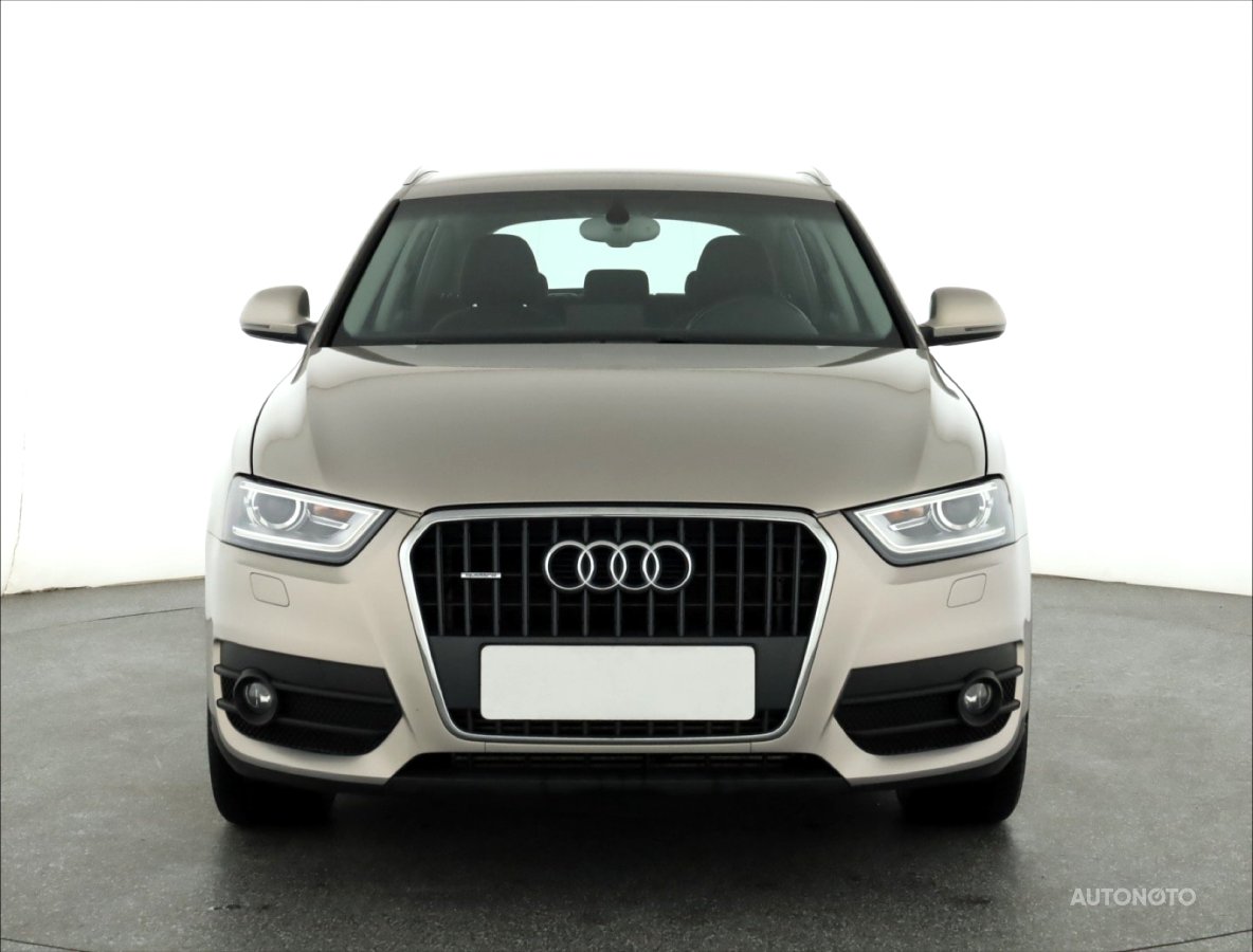 Audi Q3, 2013 - pohled č. 2