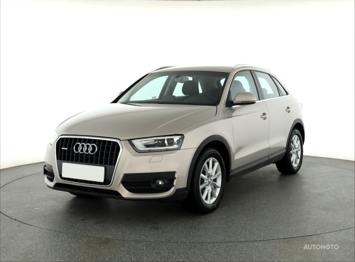 Audi Q3, 2013 - pohled č. 3