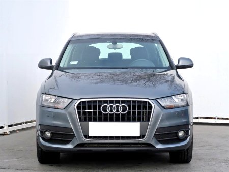 Audi Q3, 2012 - pohled č. 2