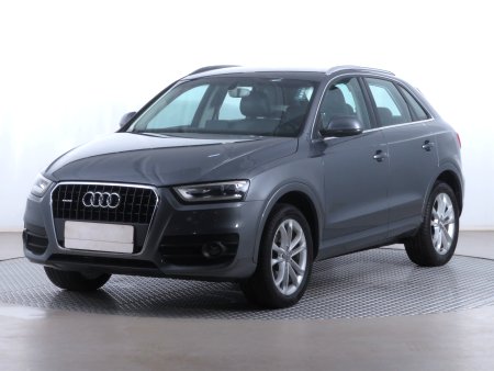 Audi Q3, 2012 - pohled č. 3