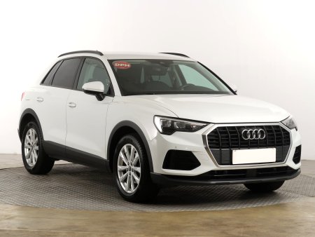 Audi Q3, 2022