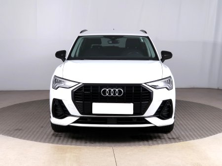 Audi Q3, 2019 - pohled č. 2