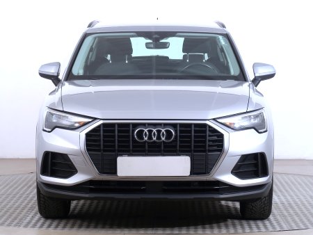 Audi Q3, 2022 - pohled č. 2