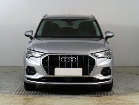 Audi Q3, 2019 - pohled č. 2