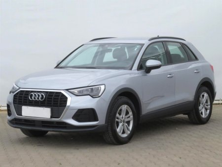 Audi Q3, 2022 - pohled č. 3