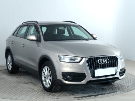 Audi Q3, 2013