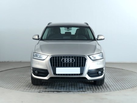 Audi Q3, 2013 - pohled č. 2