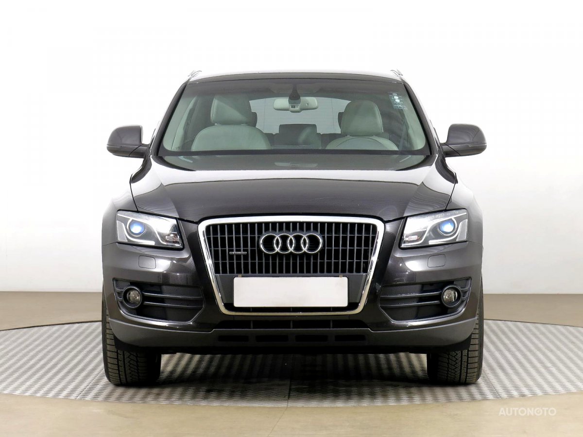 Audi Q5, 2011 - pohled č. 2