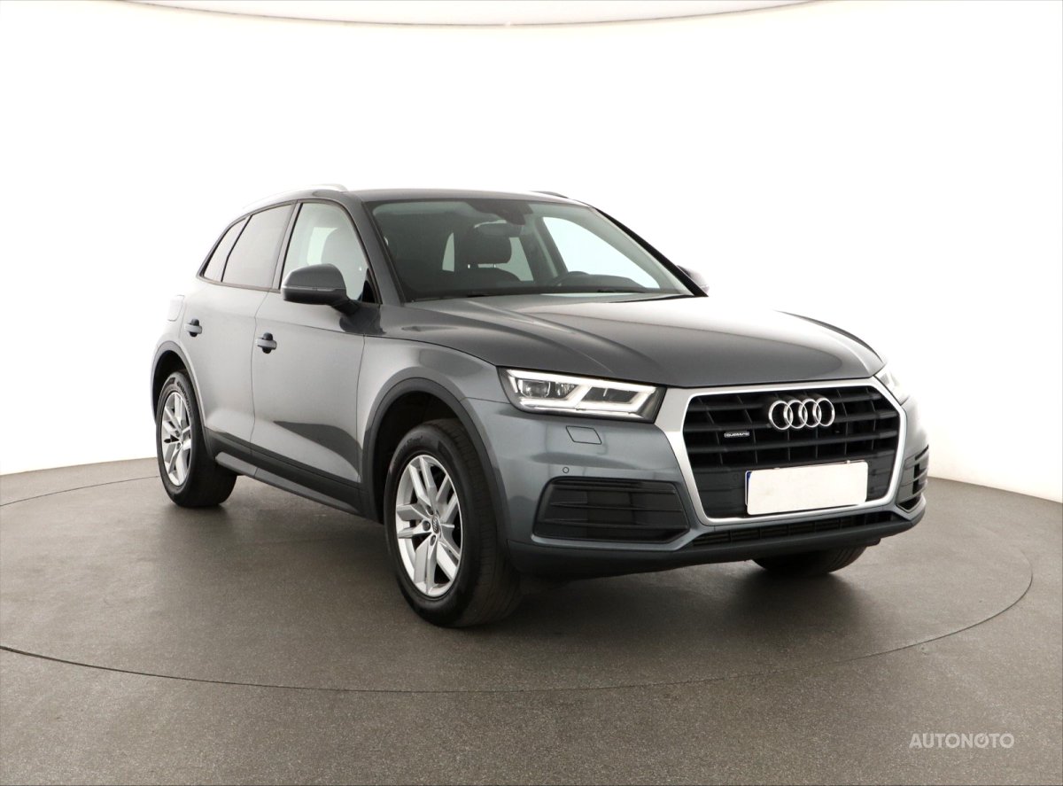 Audi Q5, 2019 - celkový pohled