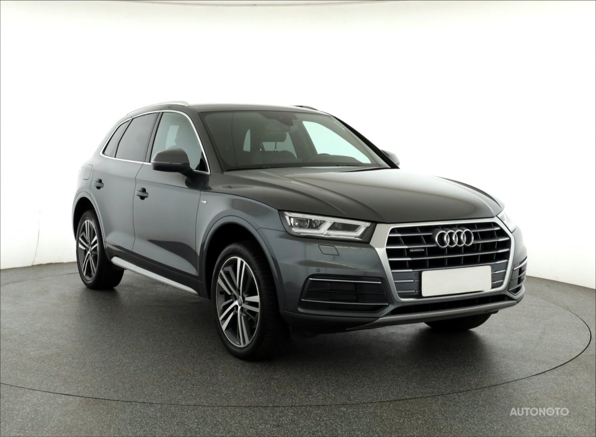 Audi Q5, 2019 - celkový pohled