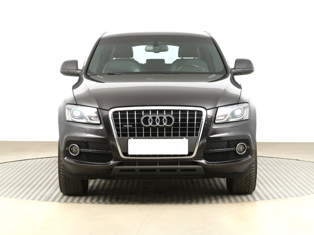 Audi Q5, 2011 - pohled č. 2