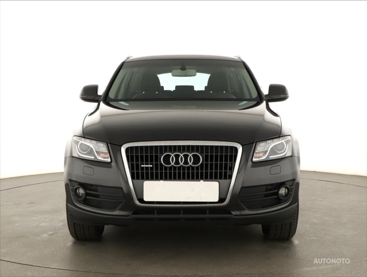 Audi Q5, 2011 - pohled č. 2