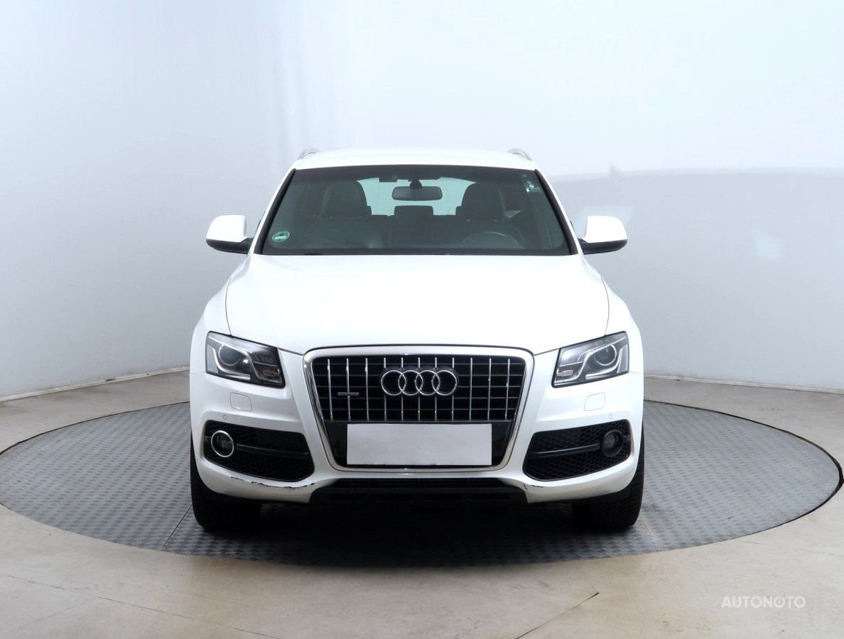 Audi Q5, 2011 - pohled č. 2