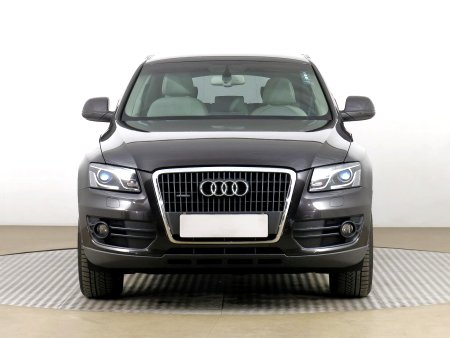 Audi Q5, 2011 - pohled č. 2
