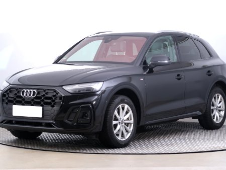 Audi Q5, 2021 - pohled č. 3