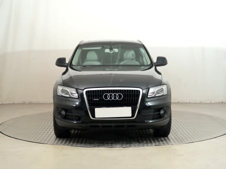 Audi Q5, 2010 - pohled č. 2