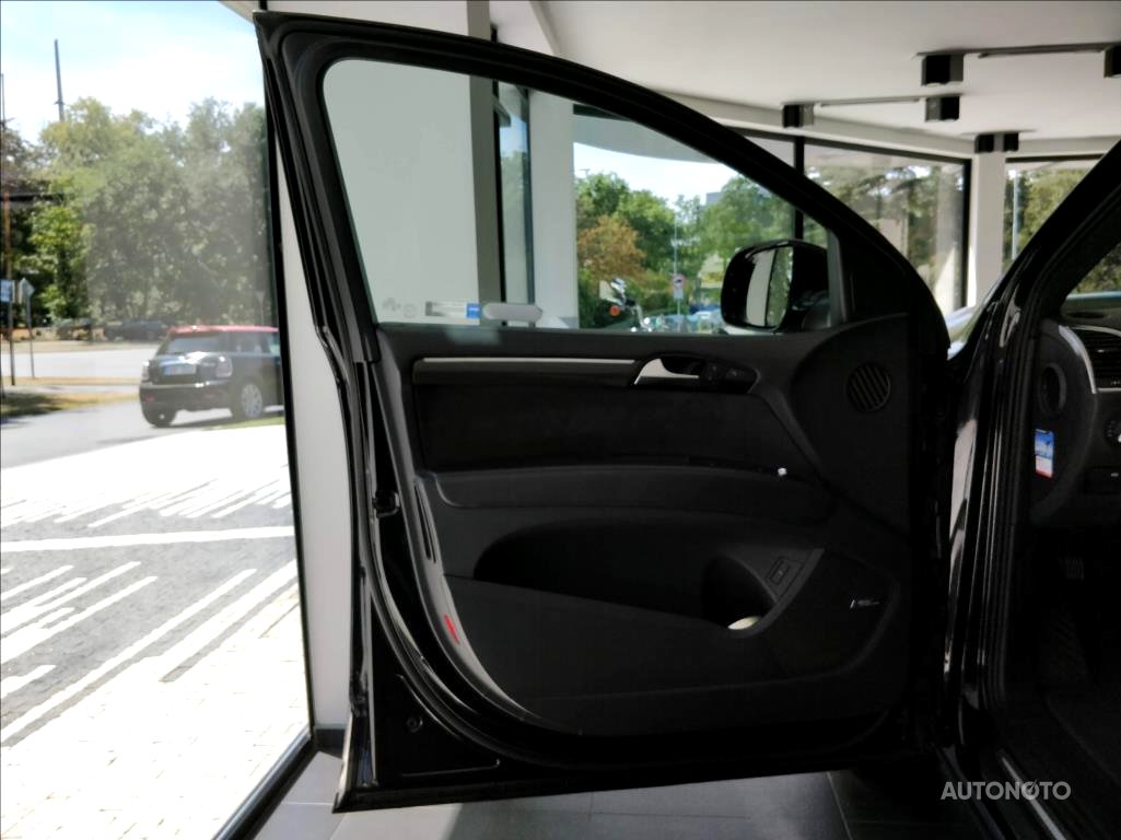 Audi Q7, 2013 - pohled č. 8