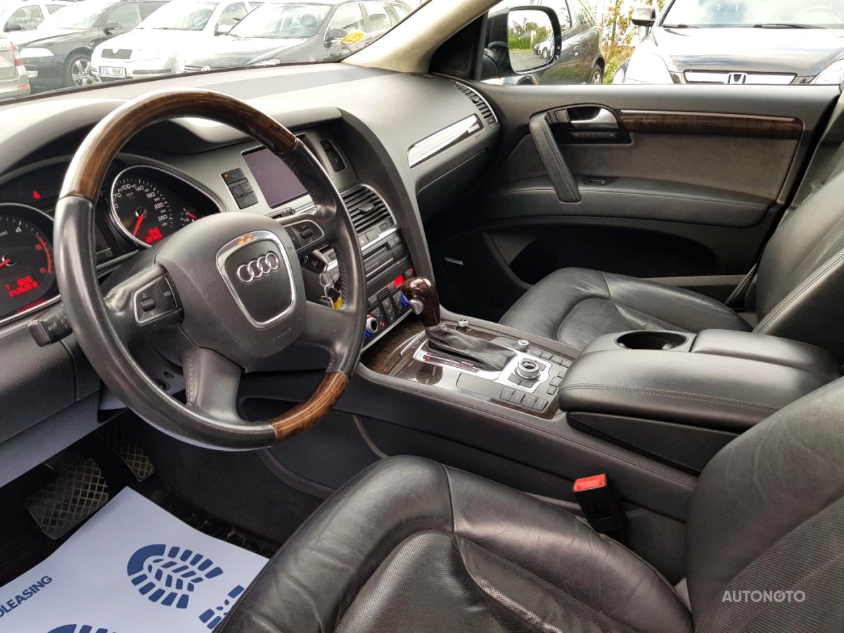 Audi Q7, 2010 - pohled č. 5