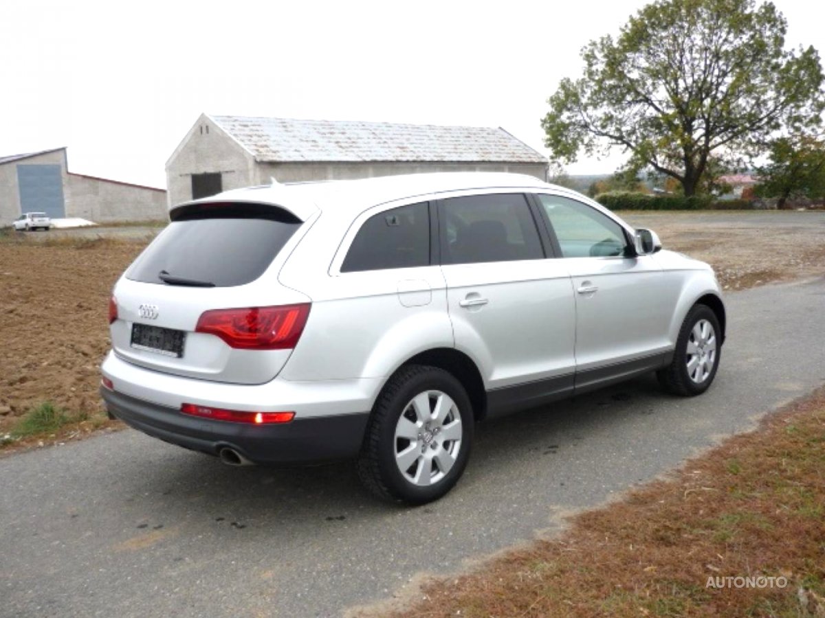 Audi Q7, 2012 - pohled č. 4