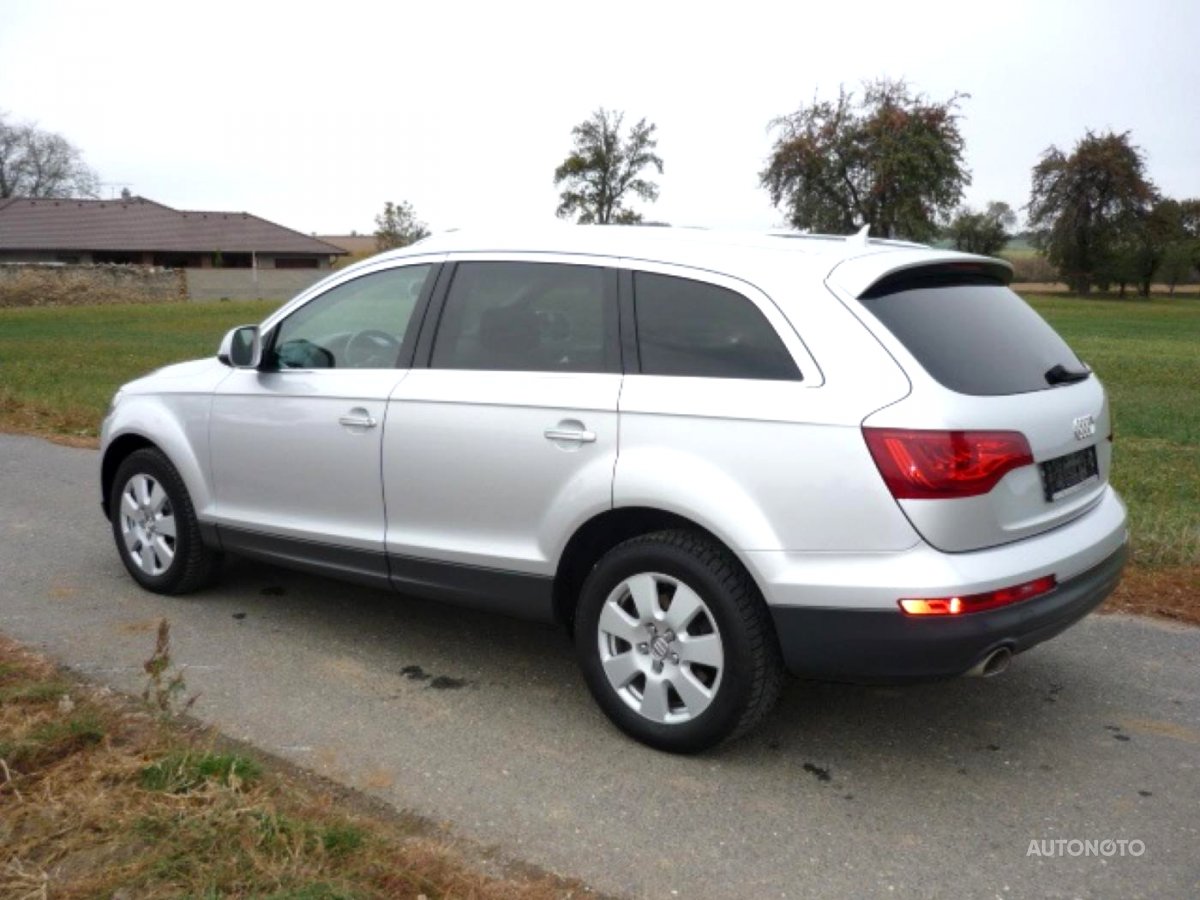 Audi Q7, 2012 - pohled č. 6