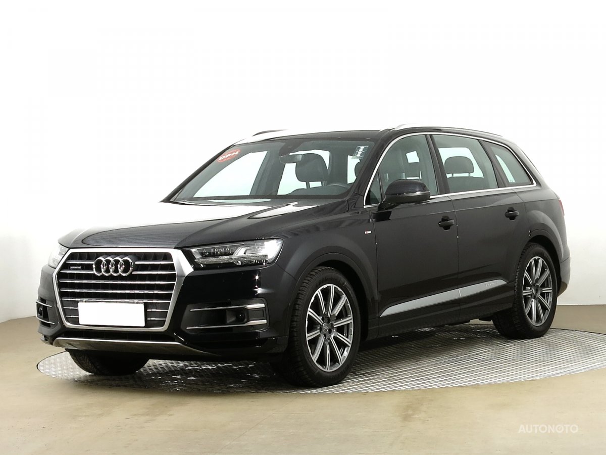 Audi Q7, 2019 - pohled č. 3