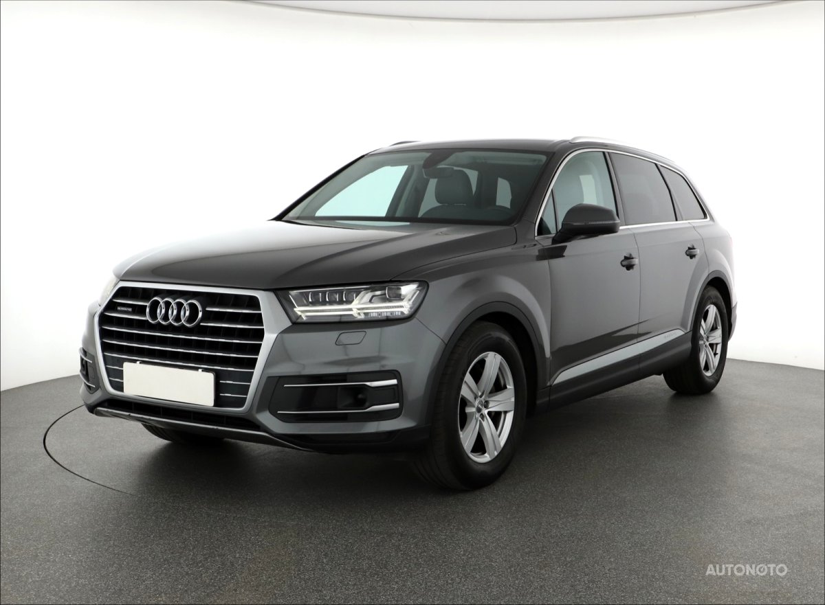 Audi Q7, 2018 - pohled č. 3