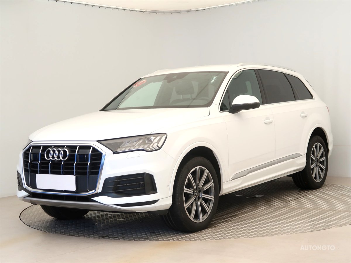 Audi Q7, 2021 - pohled č. 3